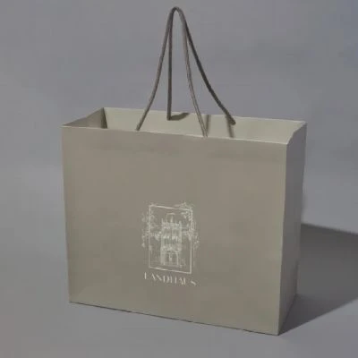 Gift Bag na may Pambalot na Papel